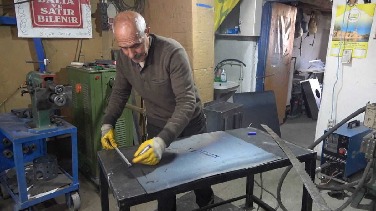 Ağrı’da 45 Yıllık Ustalıktan Yenilik Doğdu: “Fırınlı Sobasıyla” Kadınların Yükünü Hafifletti