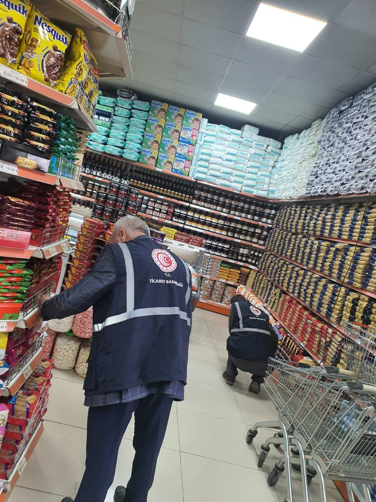 Taşlıçay’da Market Denetiminde Usulsüzlük Tespit Edildi