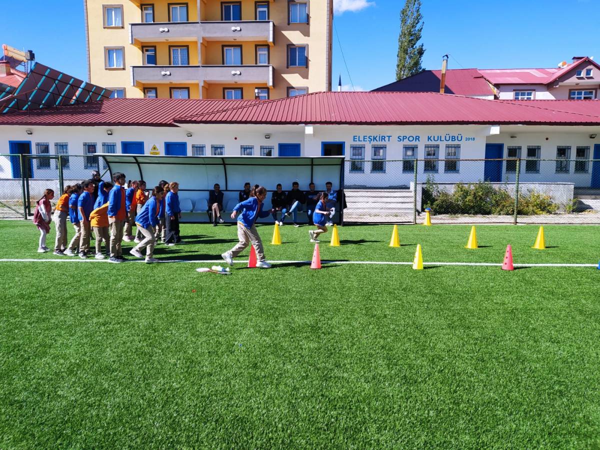 Eleşkirt’te Amatör Spor Haftası etkinlikleri düzenlendi