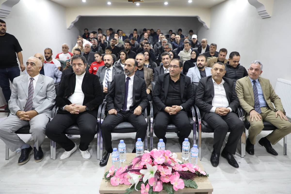 Ağrı’da “Yılın Enleri” Ödülleri Sahiplerini Buldu