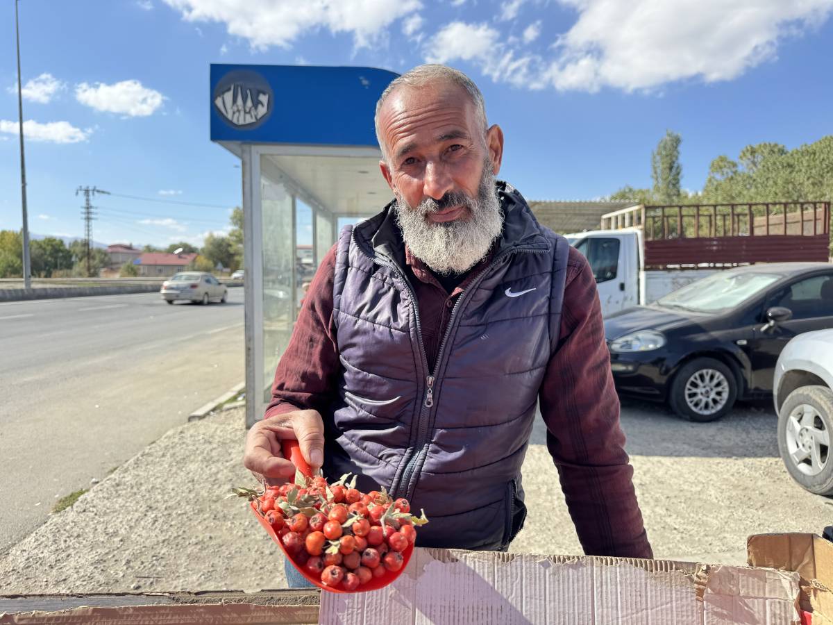 Ağrı’da Sonbaharın Doğal Lezzetleri Tezgâhlarda Yerini Aldı