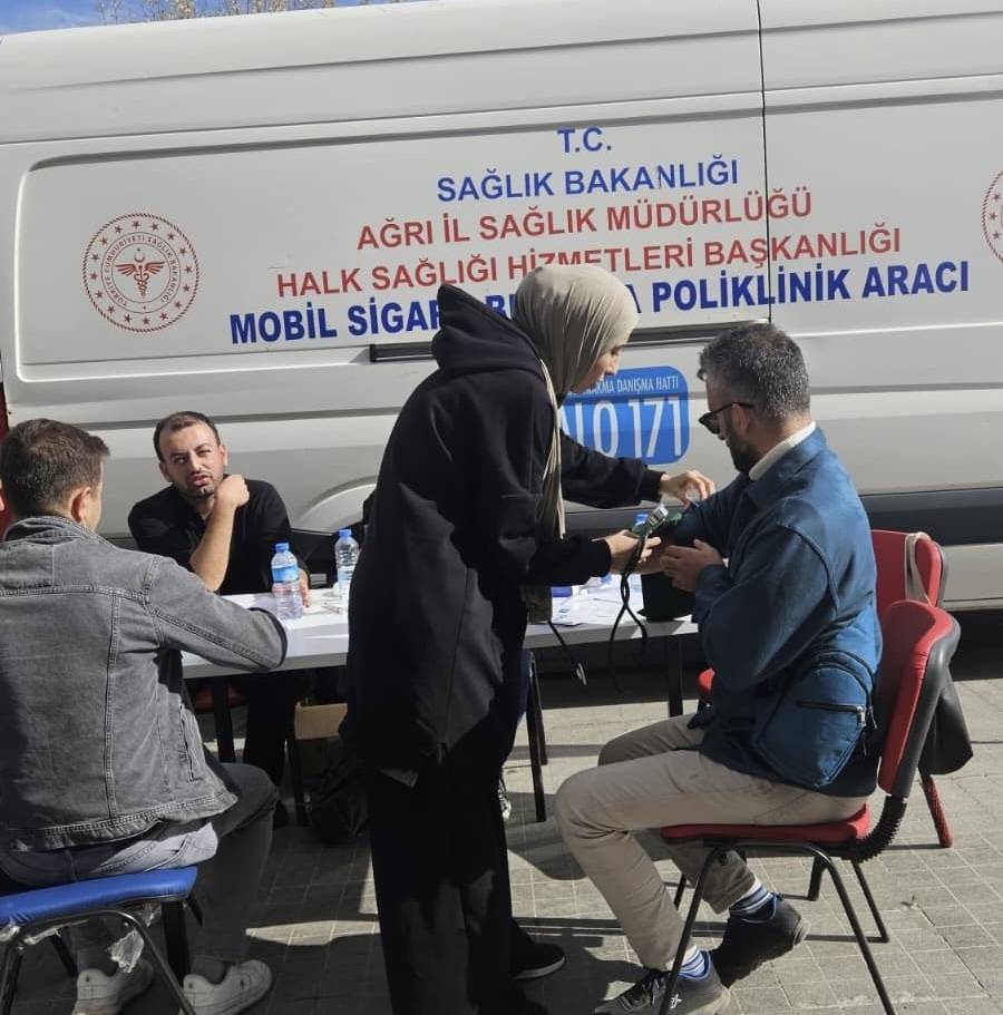 Ağrı’da Sağlık Ekiplerinden Sigarayı Bırakma Seferberliği