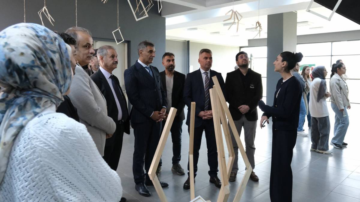 Ağrı’daki Öğrencilerden Gazze’ye İthaf Edilen Sergi