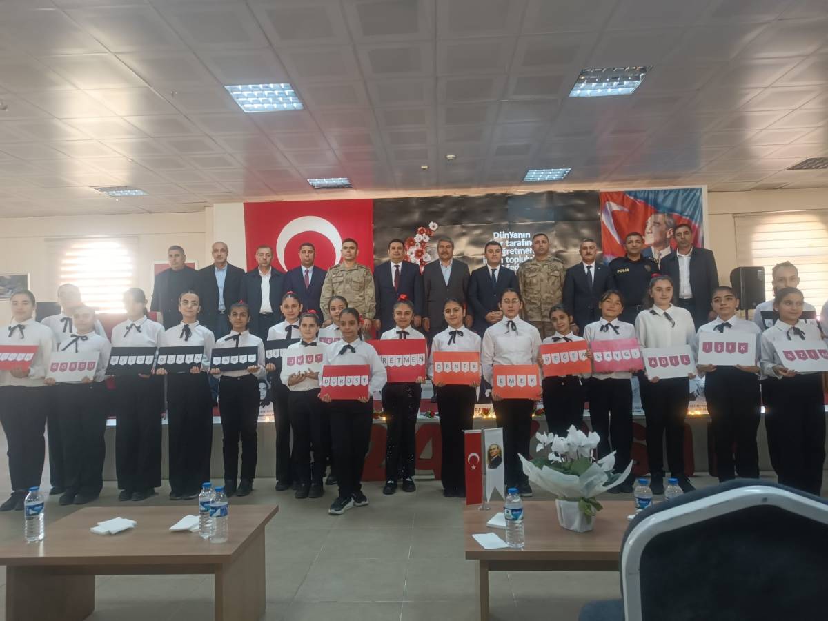 Patnos'ta 24 Kasım Öğretmenler Günü Etkinliği