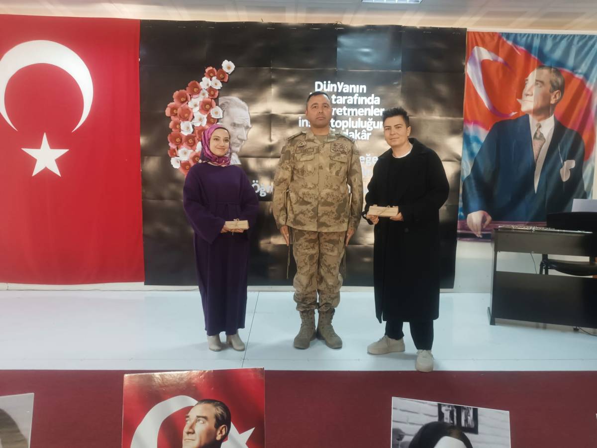 Patnos'ta 24 Kasım Öğretmenler Günü Etkinliği