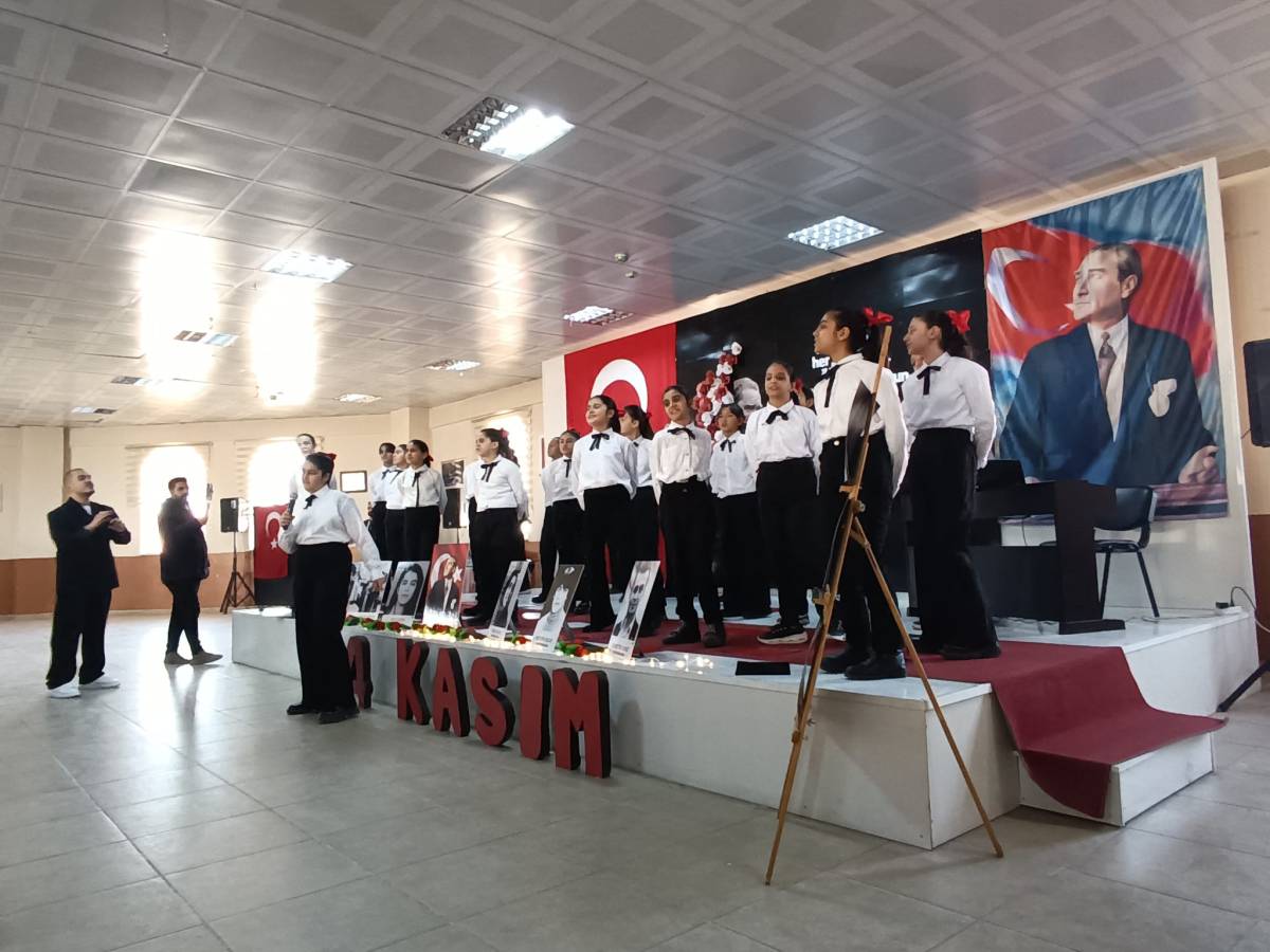 Patnos'ta 24 Kasım Öğretmenler Günü Etkinliği