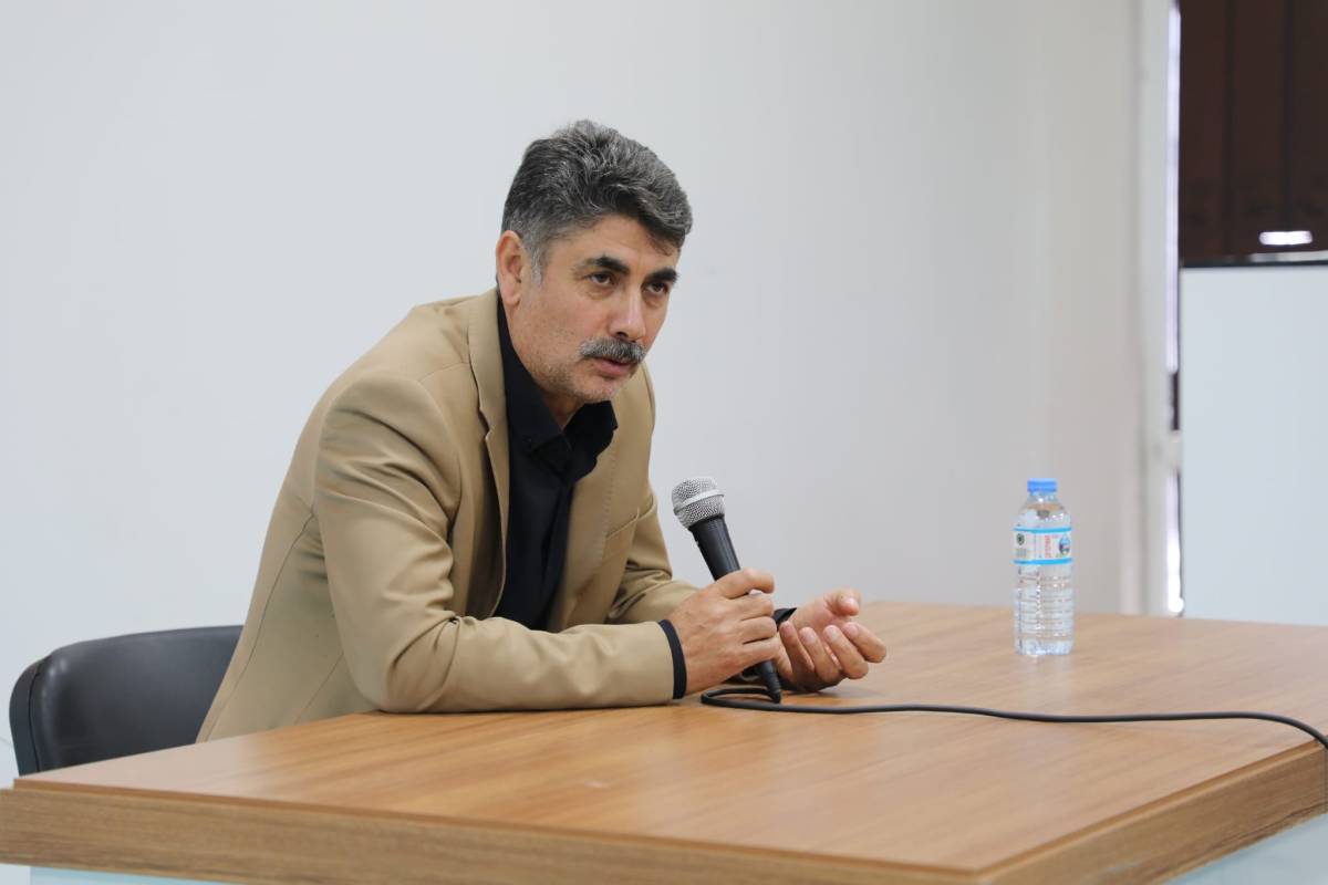 Ağrı’da Meslekî Gelişim Semineri ile Öğretmenlerin Rehberlik Rolü Güçlendirildi