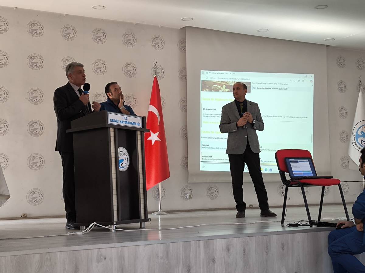 Erciş'te Muhtarlara Yönelik 112 Acil Tanıtım Faaliyeti Düzenlendi