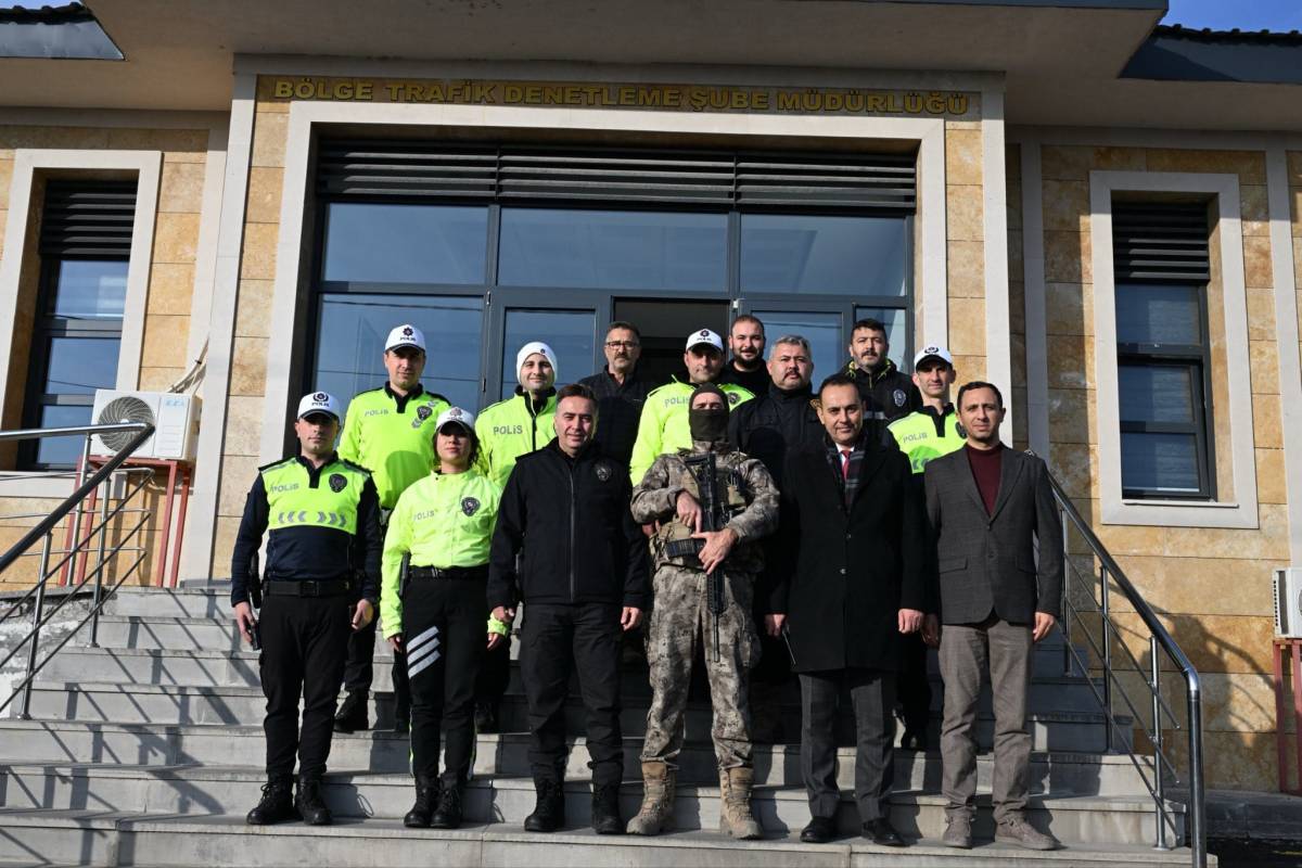 Ağrı İl Emniyet Müdürü Önder’den Trafik Denetimlerine Yerinde İnceleme