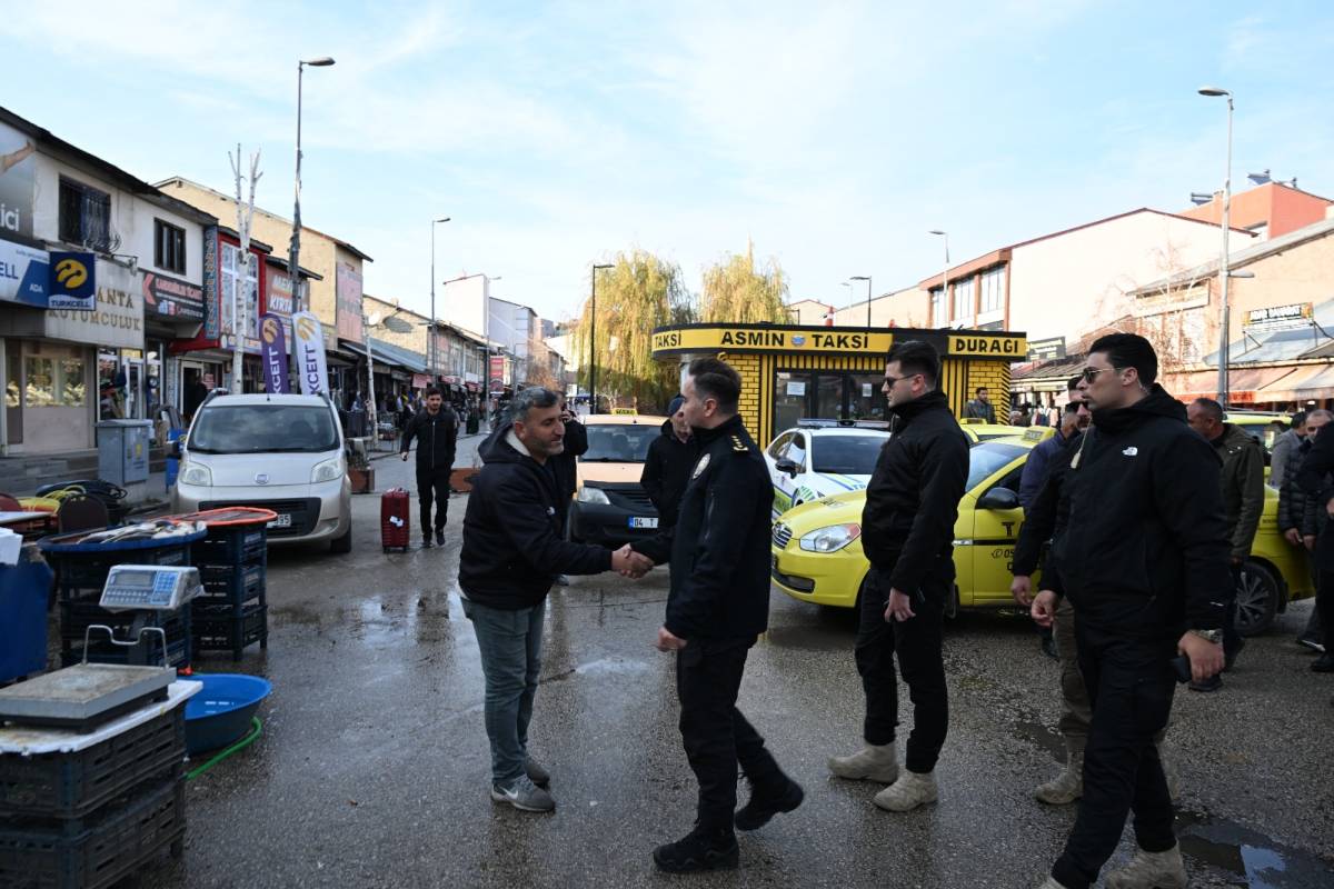 Ağrı’nın Caddelerinde Emniyet–Vatandaş Buluşması