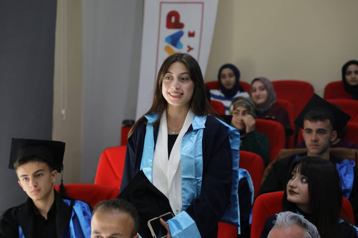 Ağrı Deneyap Teknoloji Atölyesi İlk Mezunlarını Verdi