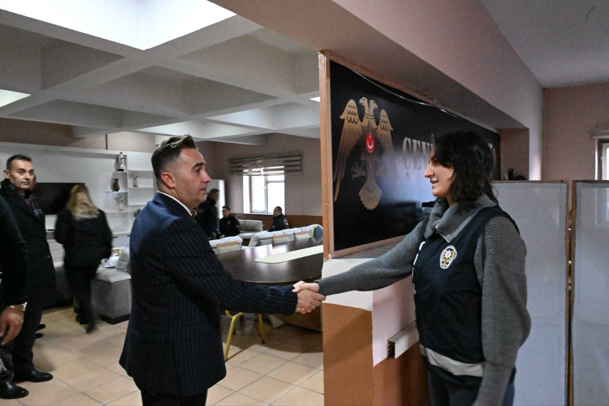 Ağrı’da Huzur ve Güvenin Kahramanlarına Ödül