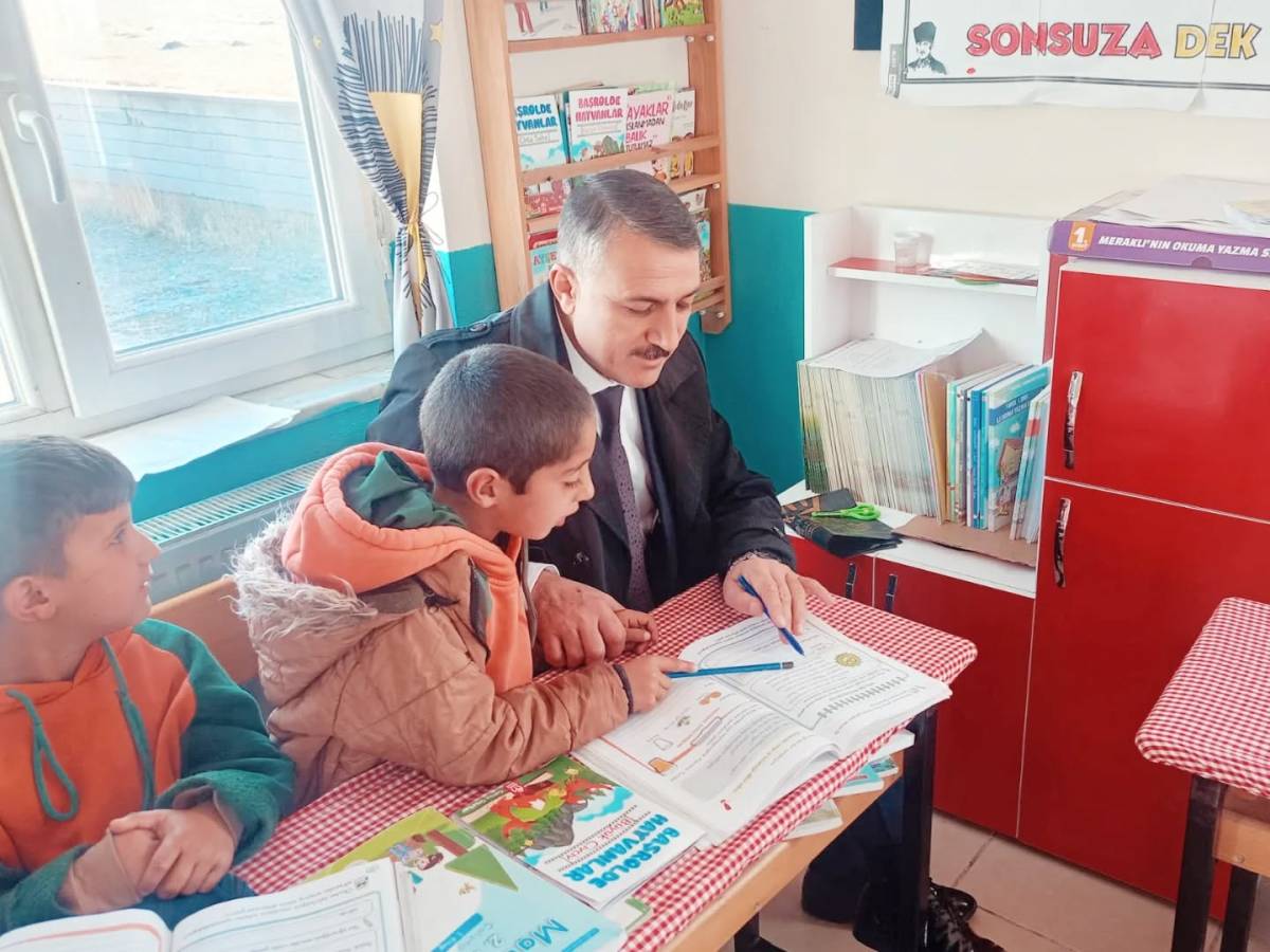 Yüksel Zorlu Okul Ziyaretlerine Devam Ediyor