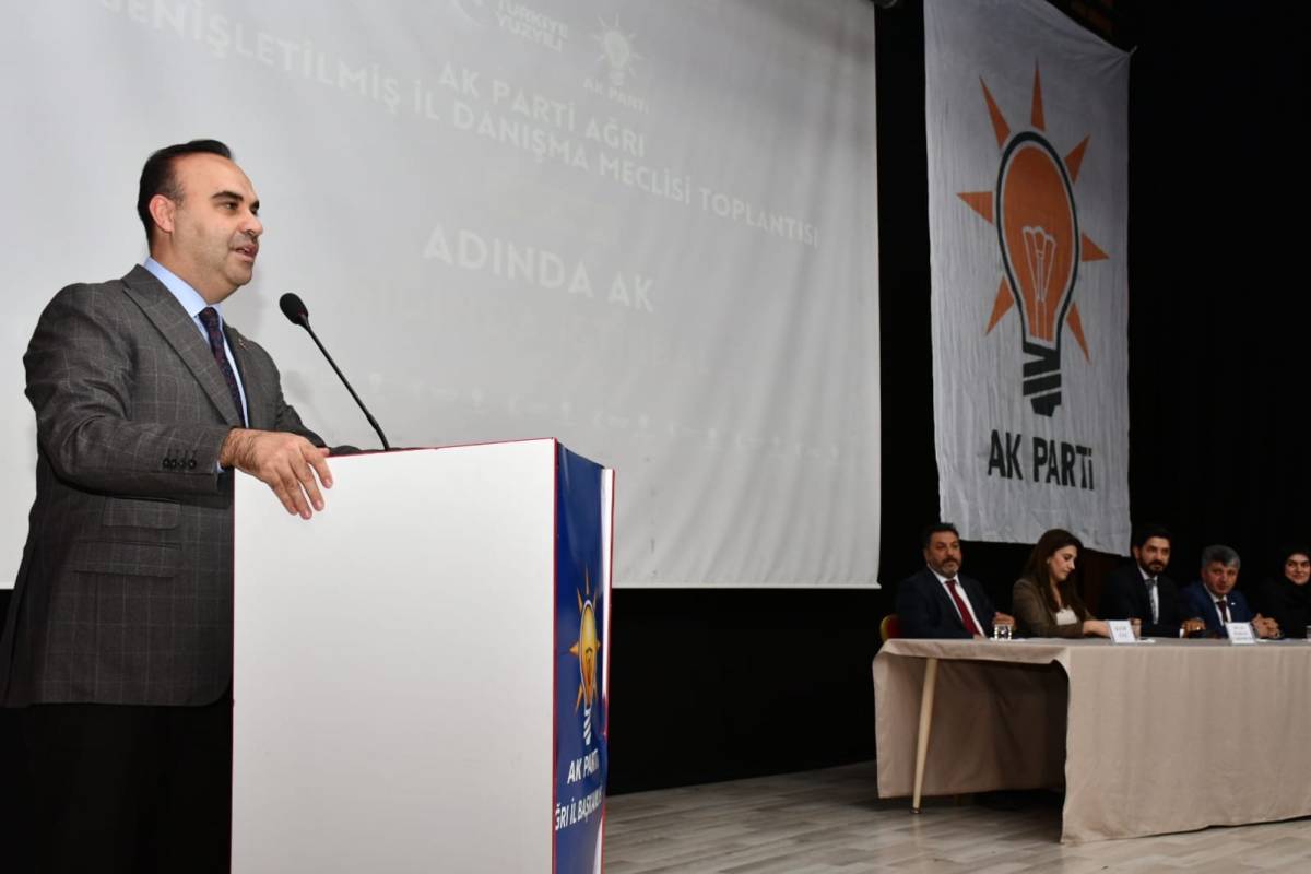 Bakan Kacır: “Türkiye Artık Büyük Bir Üretim Gücü”