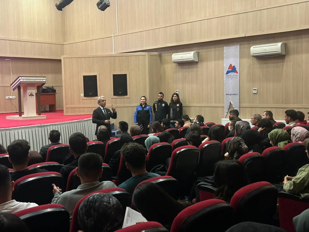 AİÇÜ’de Bağımlılığa Karşı Eğitim Seferberliği Başlatıldı