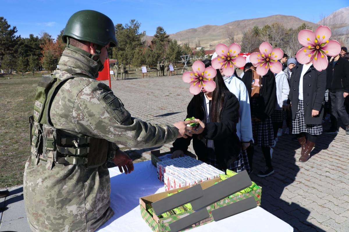 Eleşkirt’te 400 Öğrenci Mehmetçikle Buluştu