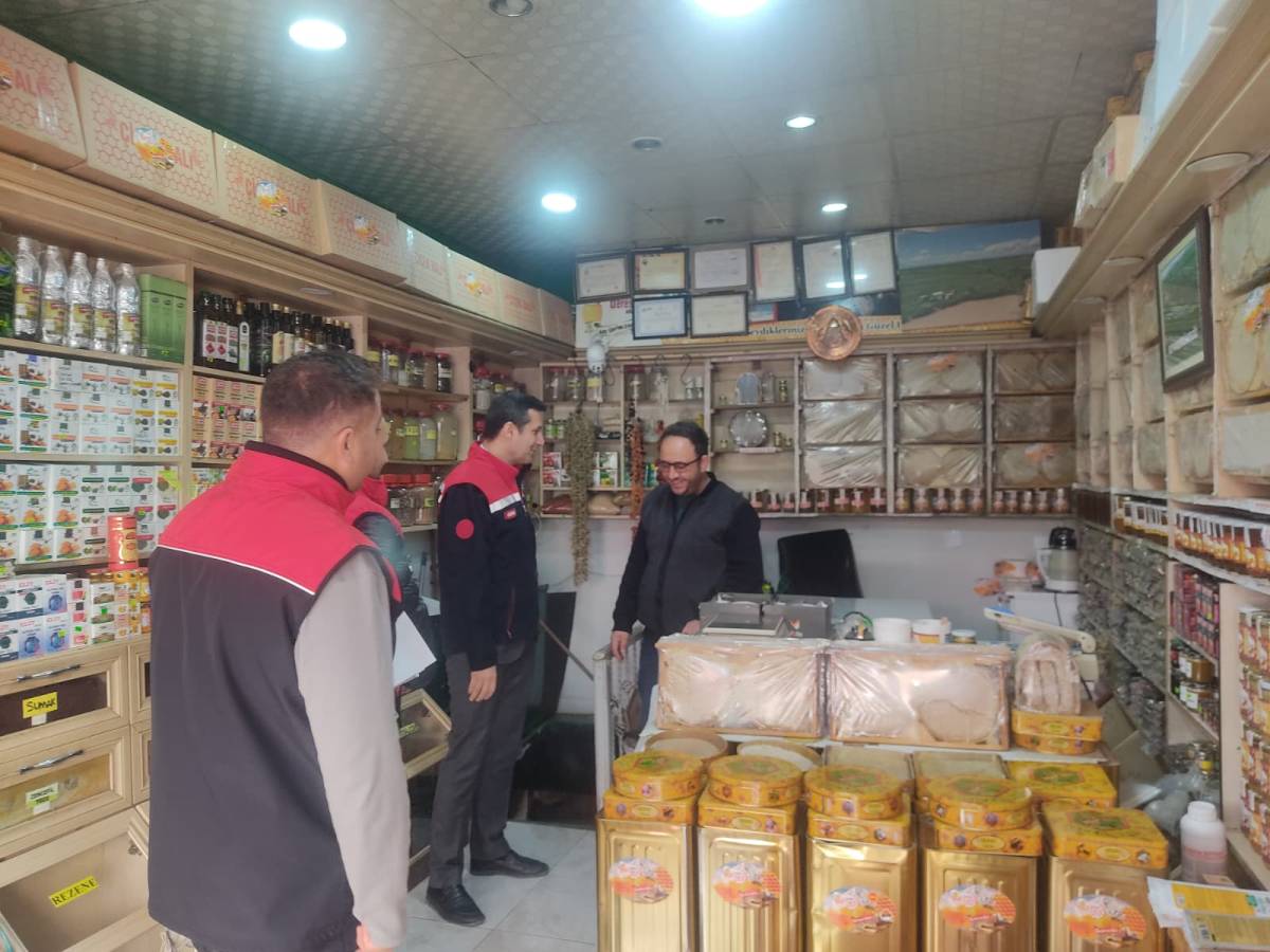 Ağrı’da gıda denetimleri sürüyor