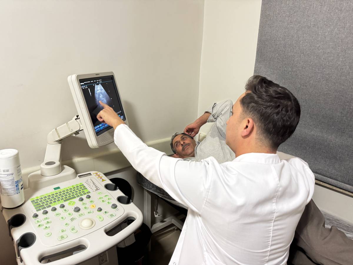 Ağrı’da Böbrek Tümörü Kapalı Yöntemle Başarıyla Alındı