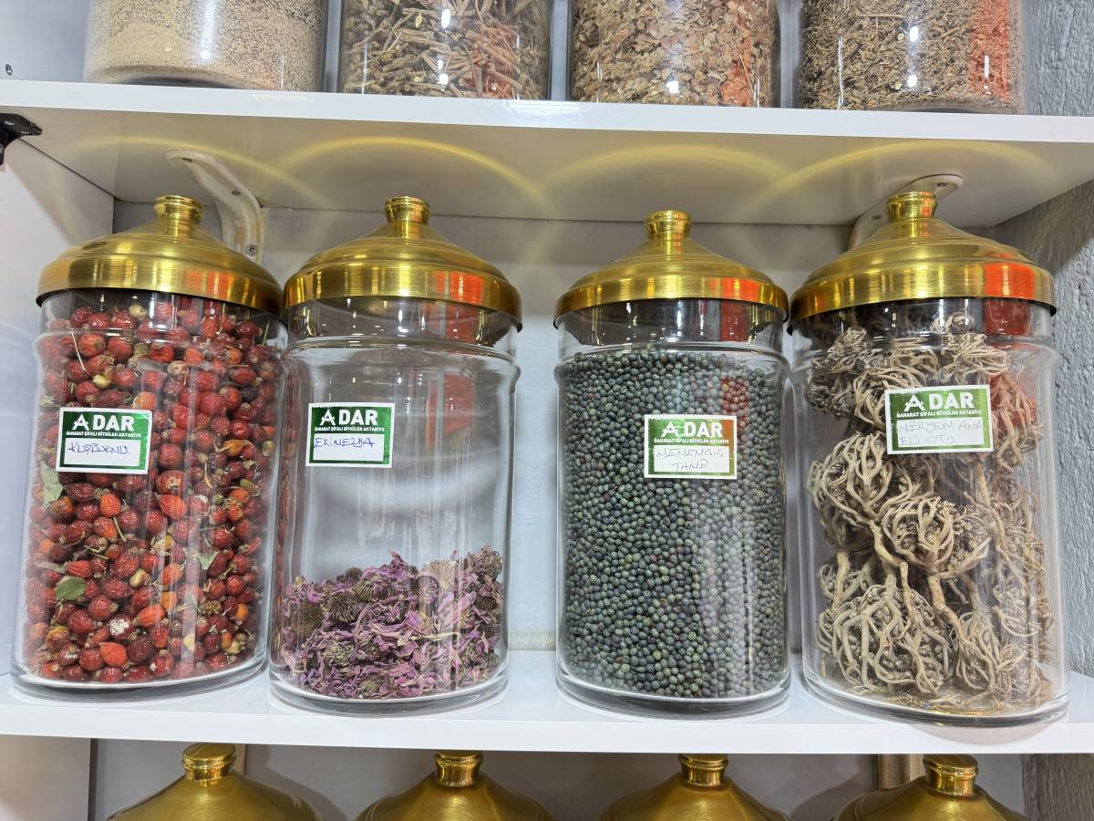 Ağrı’da Soğuk Algınlığına Karşı Doğal Çözüm,“Kış Çayları”