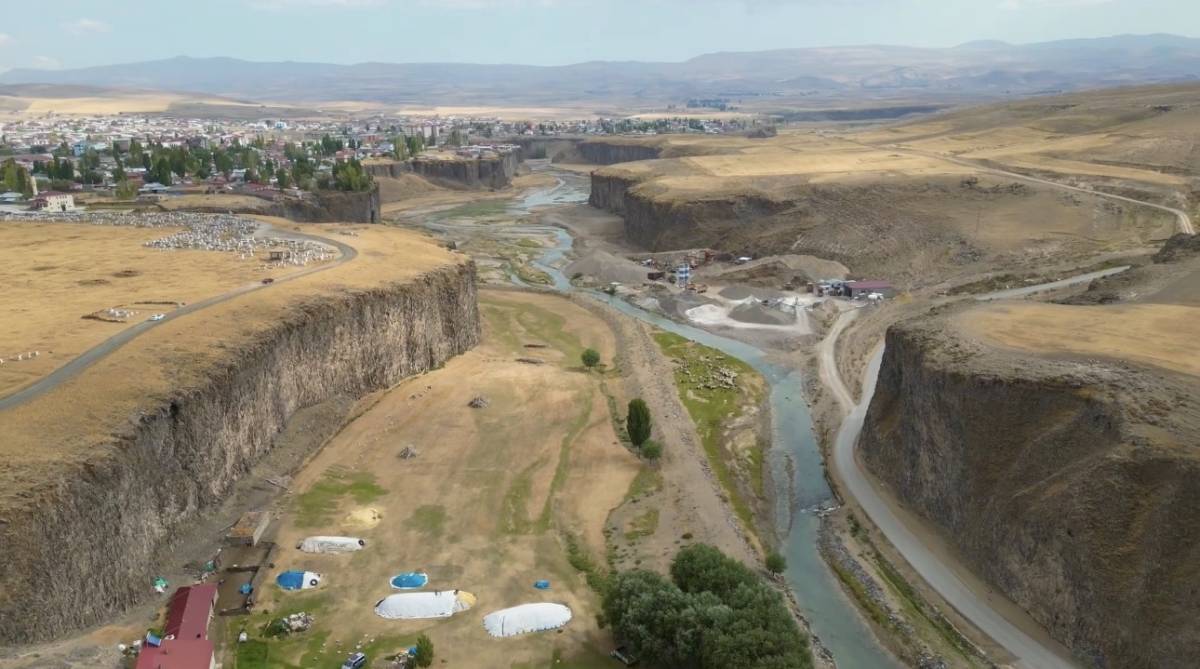Diyadin Kanyonlarının Eşsiz Güzelliği Nefes Kesti