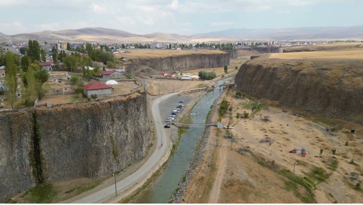 Diyadin Kanyonlarının Eşsiz Güzelliği Nefes Kesti