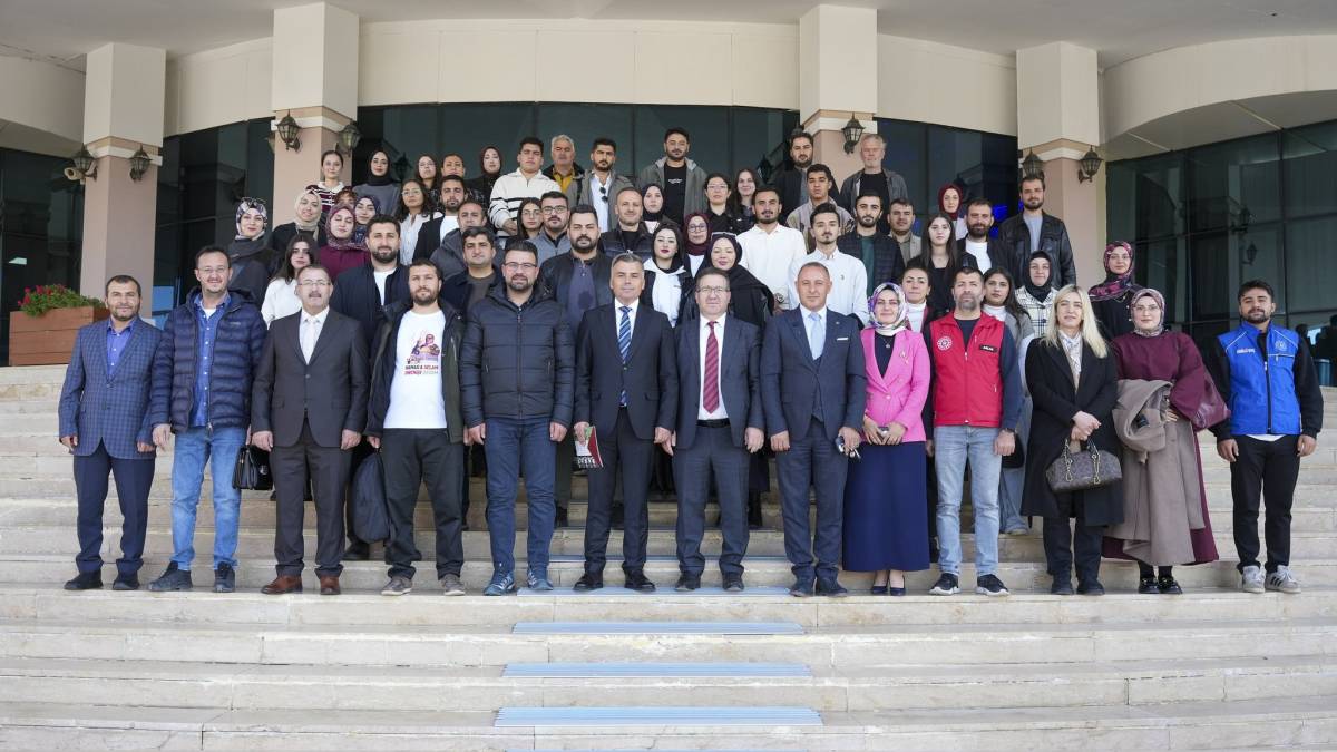 AİÇÜ’de 83 Öğrenci Kulübü Bir Araya Geldi