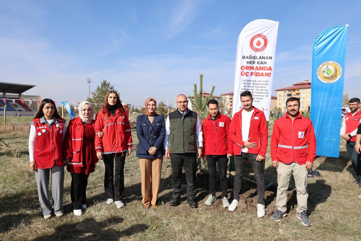 11 Kasım Milli Ağaçlandırma Günü’nde Ağrı Yeşile Büründü