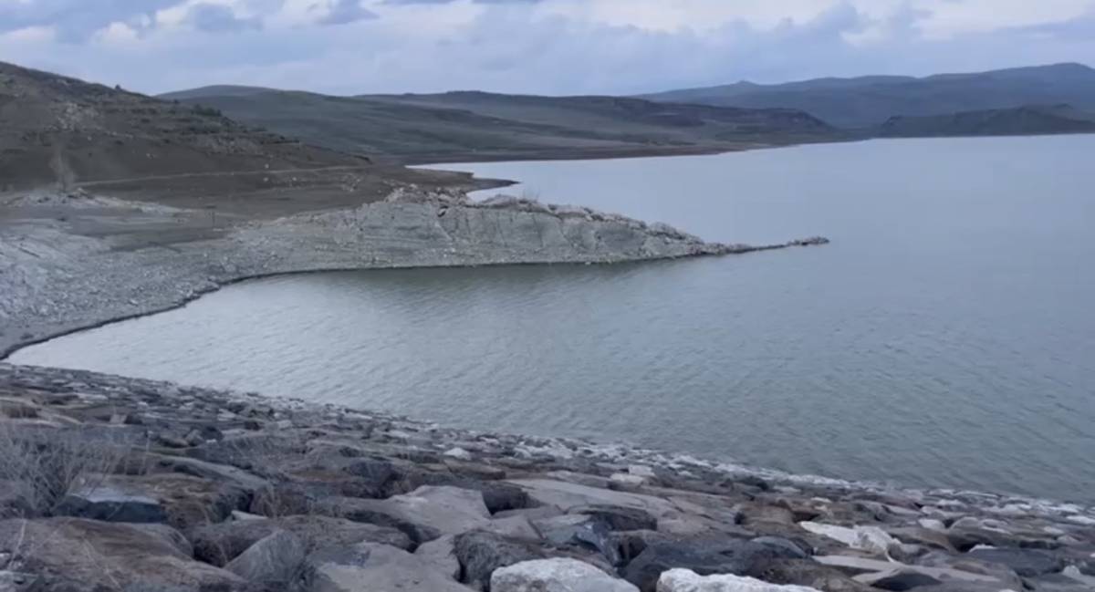 Ağrı Yazıcı Barajı’nda Mevsimin Dinginiği Hakim