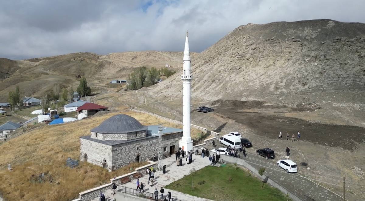 Ağrı’nın Sessiz Mirası: “Toprakkale Camii”