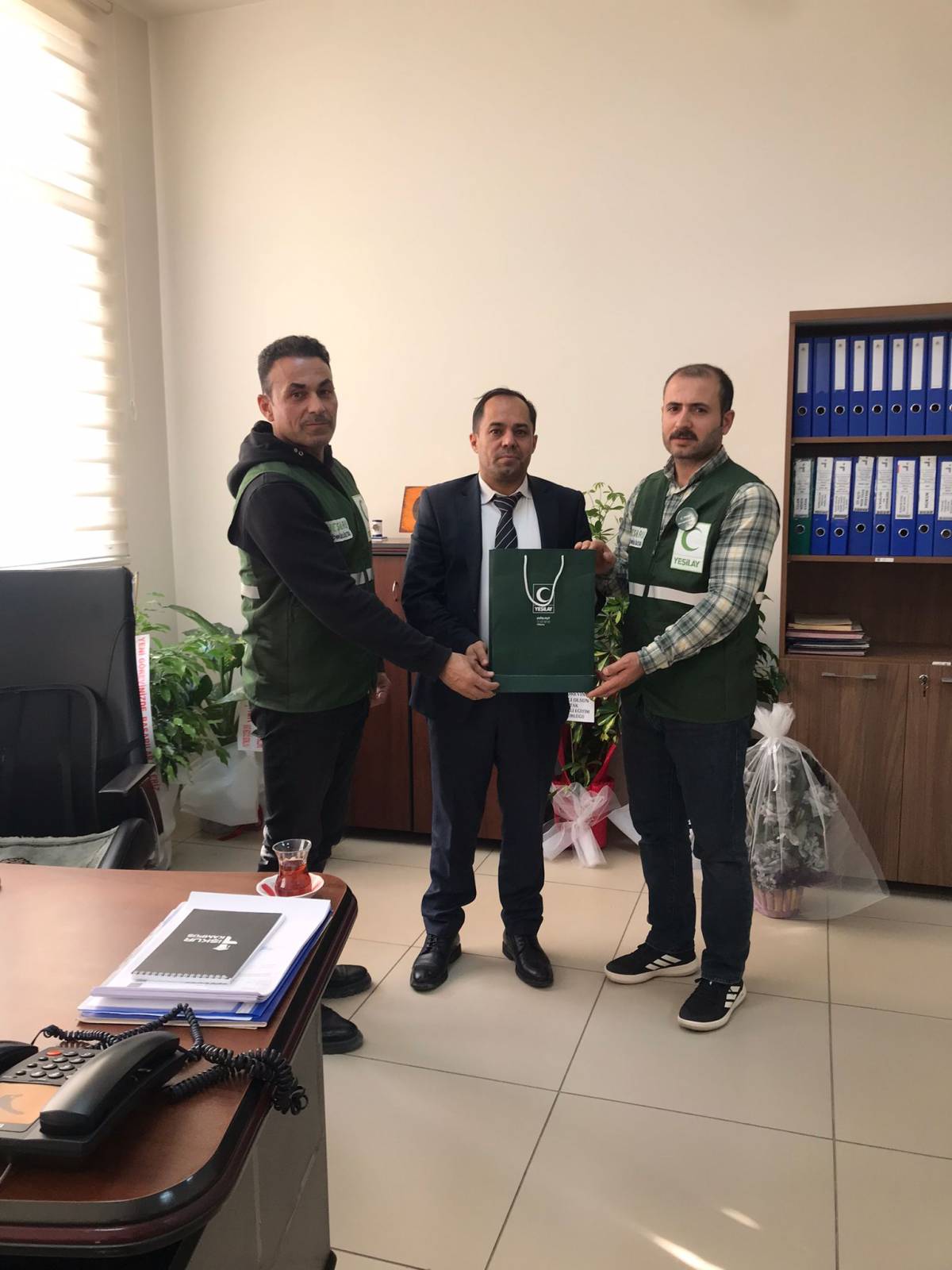 Patnos Yeşilay Yönetimi'nden Patnos İŞKUR Müdürü'ne Ziyaret