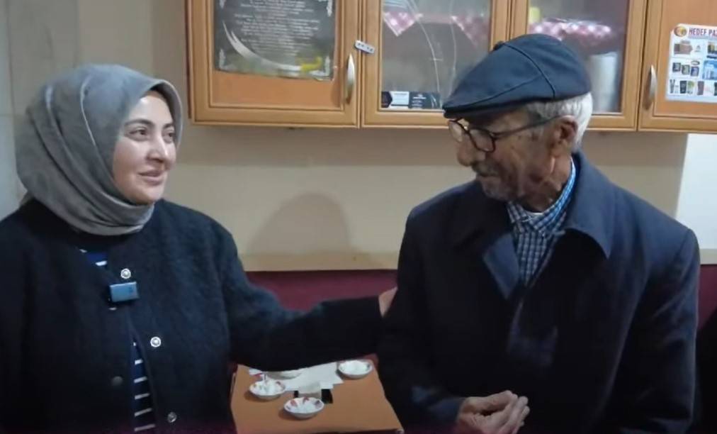 Eşbaşkan Güler Temel Esnafın Nabzını Tuttu