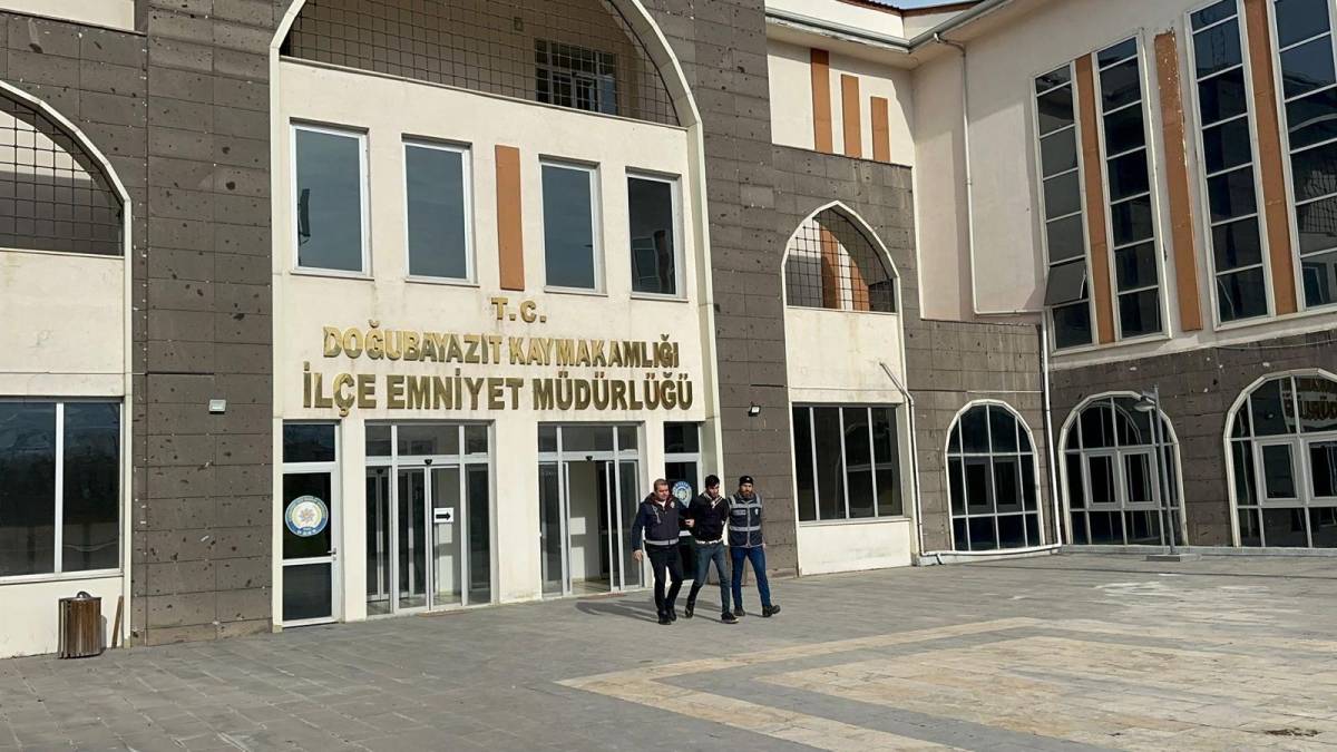 Ağrı’da 34 Kişi Yakalandı