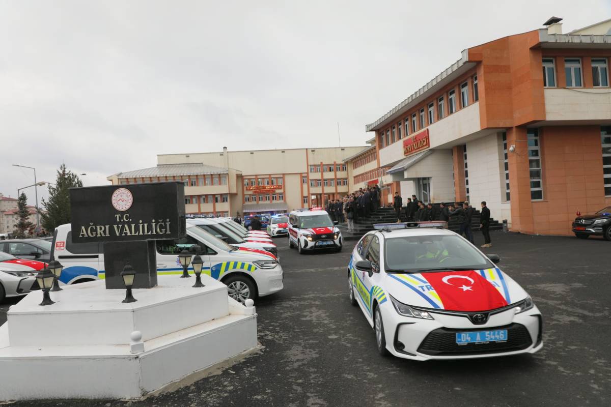 Ağrı’ya 85 Yeni Hizmet Aracı Kazandırıldı