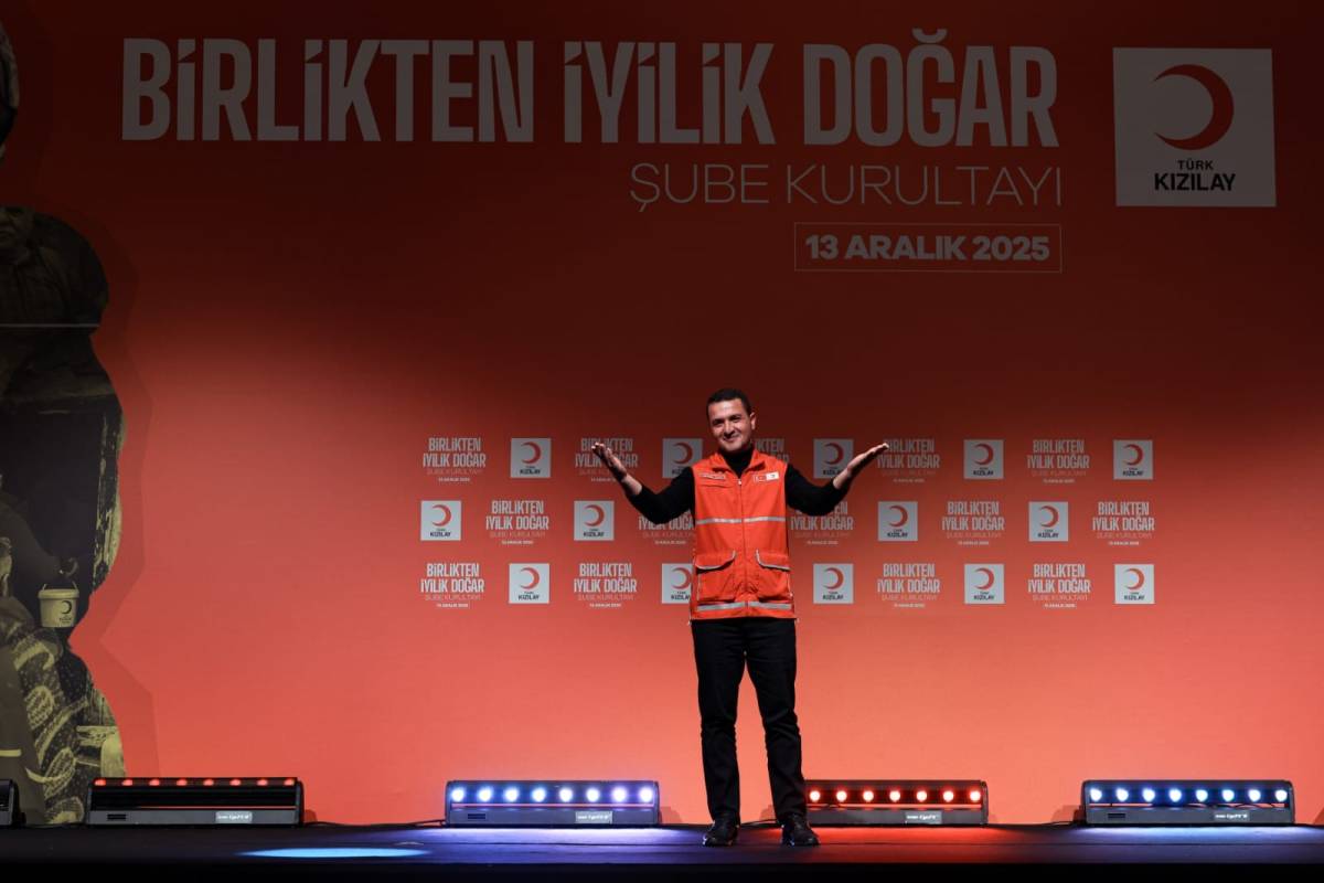 Ağrı Kızılay, 2024 Performans Ödüllerinde 13 Ödülle Döndü