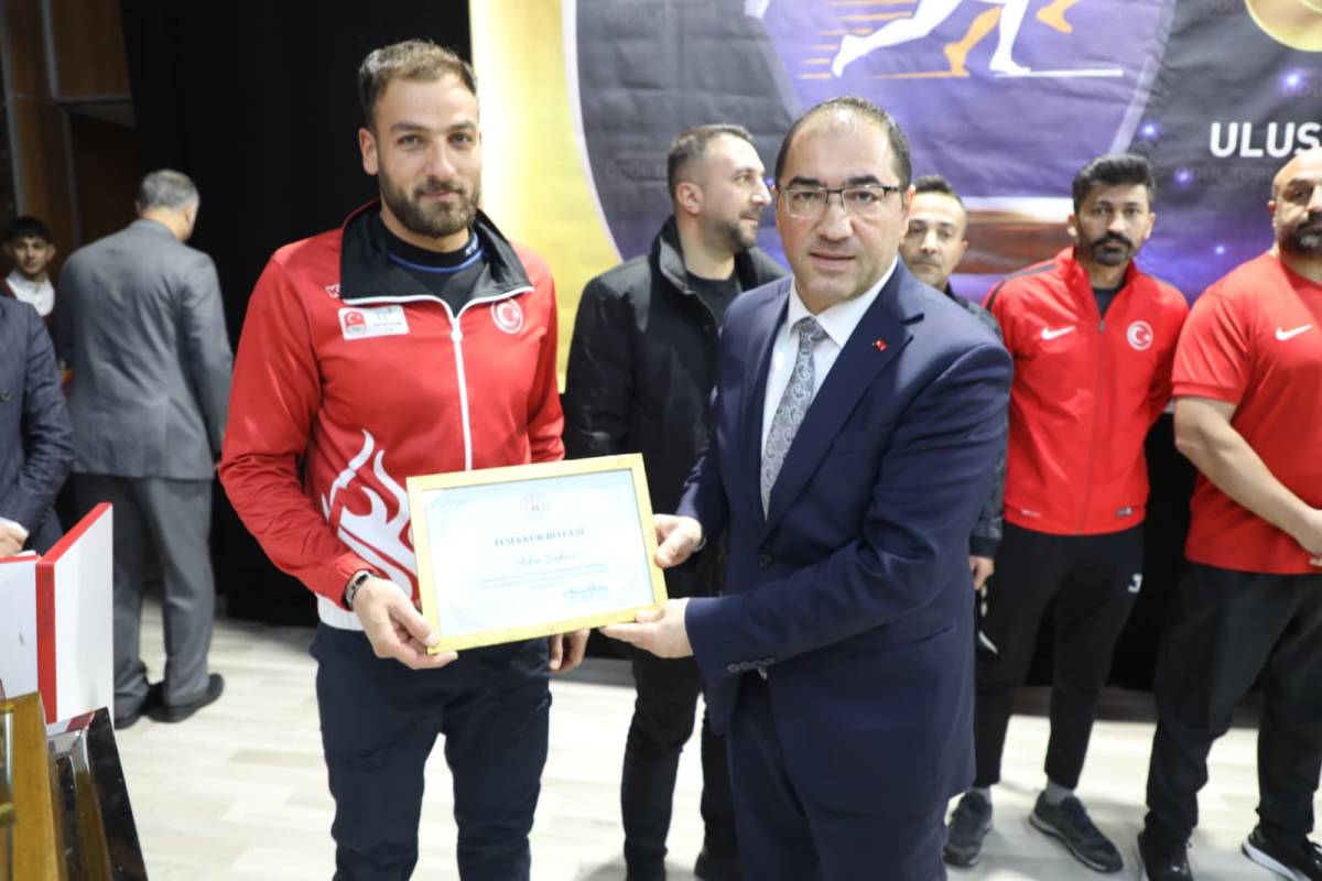 Ağrı’da Sporda Gurur Gecesi