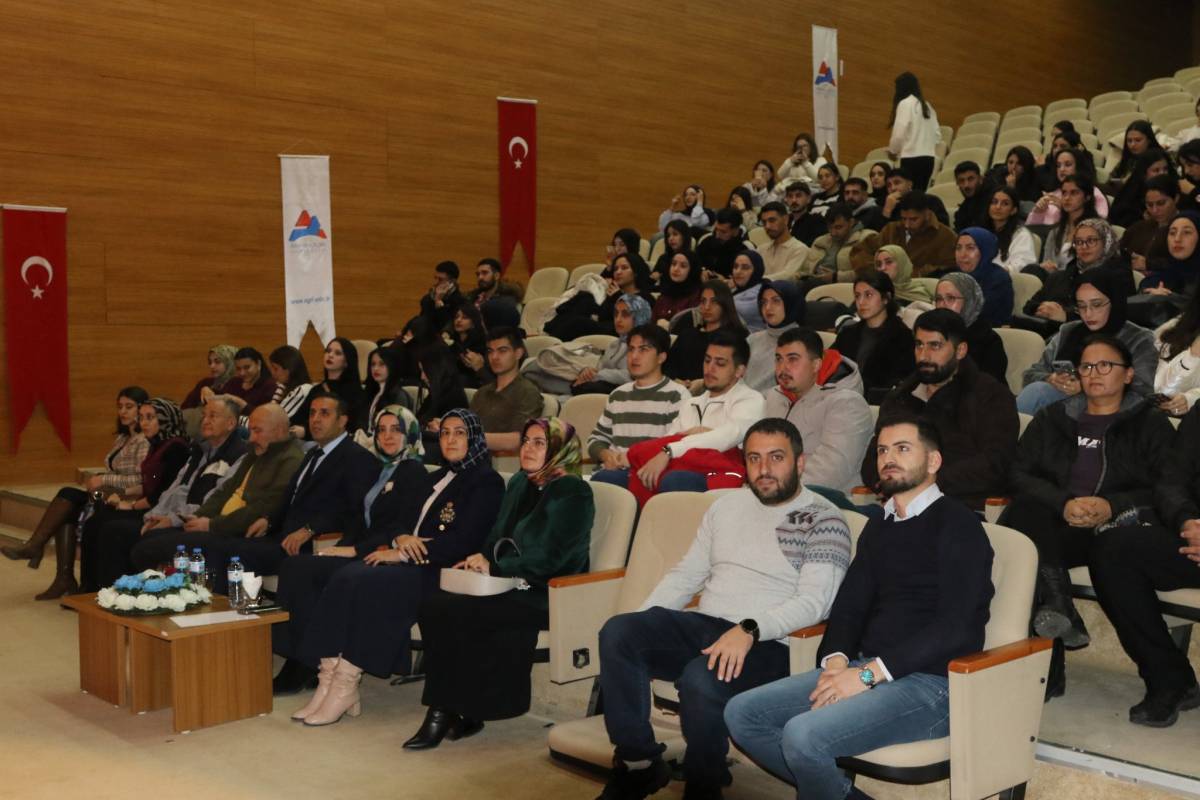 Geleceğin diyetisyenleri AİÇÜ’de bir araya geldi