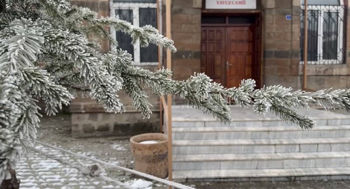 Ağrı’da Soğuk Hava Etkisini Artırıyor