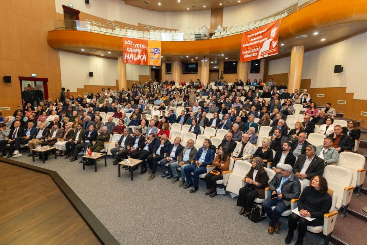 Ağrı Belediye Başkanı Hazal Aras’tan Yerel Demokrasi Vurgusu
