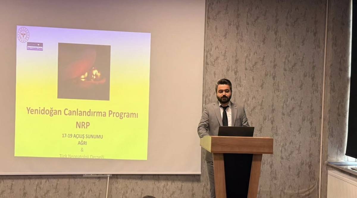 Ağrı’da Sağlık Personeline Yenidoğan Canlandırma Eğitimi Verildi