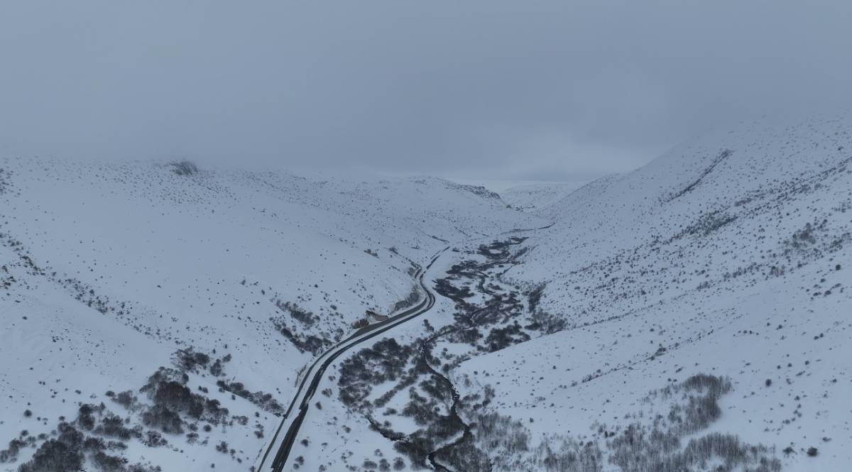 Ağrı’nın Zirvelerinde Kar Manzarası Hayran Bıraktı