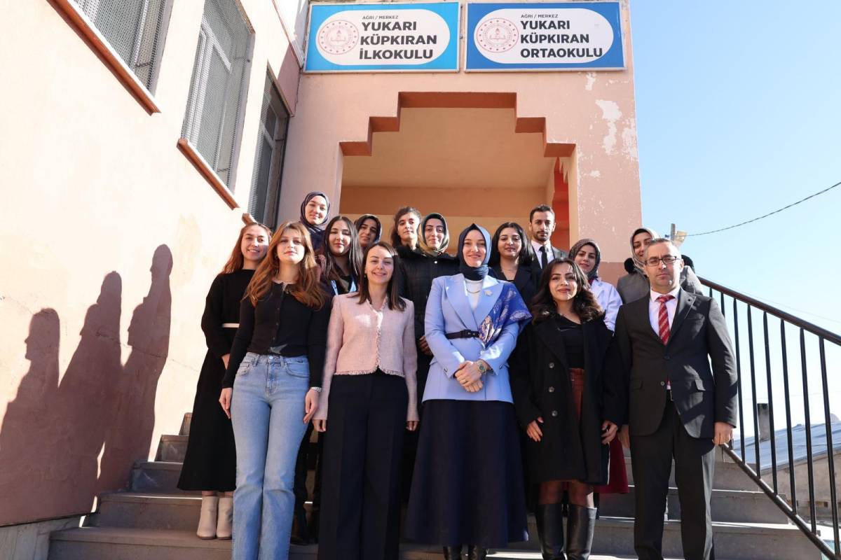 Ağrı’da Anne Akademisi Projesi Kapsamında Kadınlara Eğitim