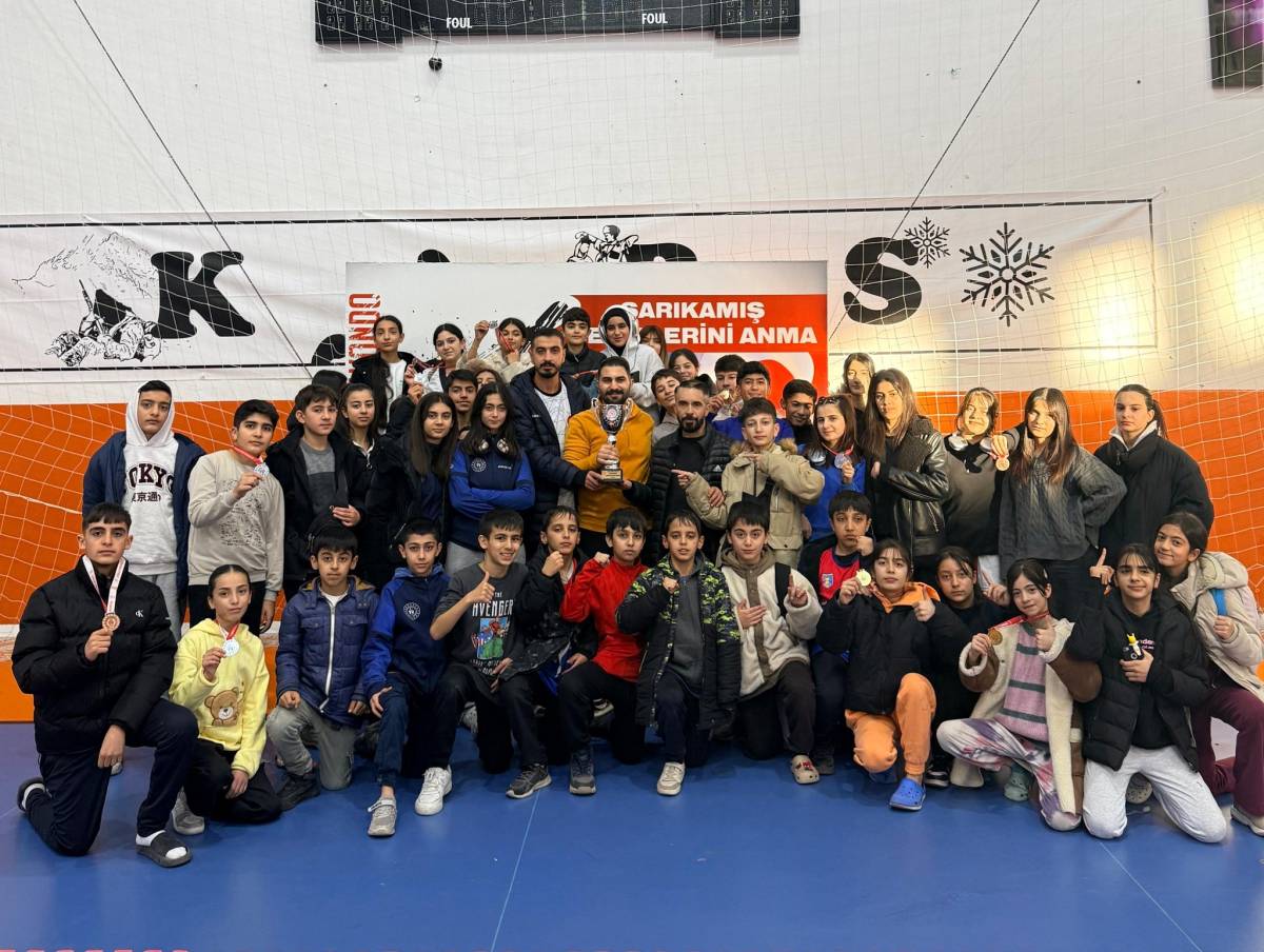 350 Sporcunun Yarıştığı Turnuvada Ağrı’dan Büyük Başarı