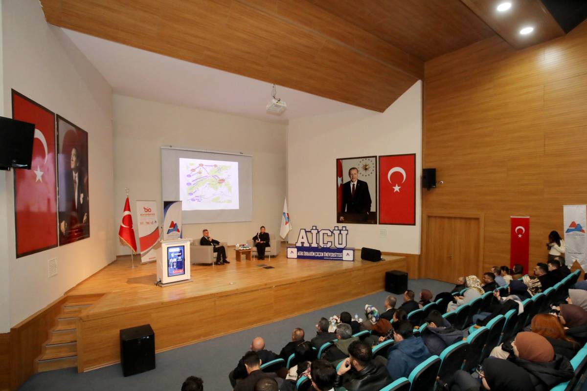 Sarıkamış Harekâtı’nın 111. yılında tarihsel gerçekler Ağrı’da ele alındı