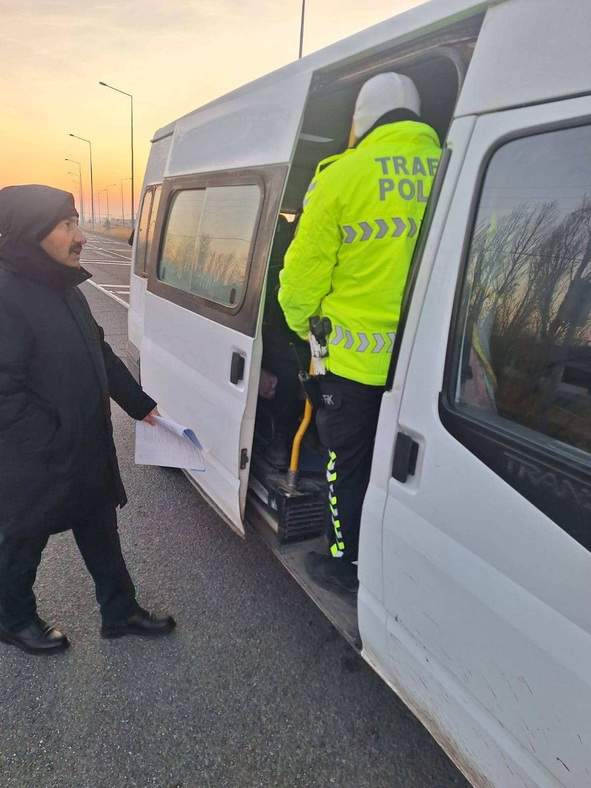 Eleşkirt’te Taşımalı Eğitim Araçları Mercek Altında