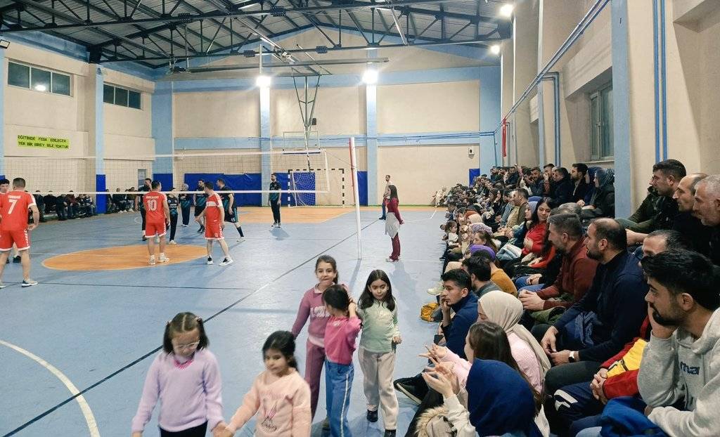 Taşlıçay’da Kurumlar Arası Rekabet Dostlukla Sonuçlandı