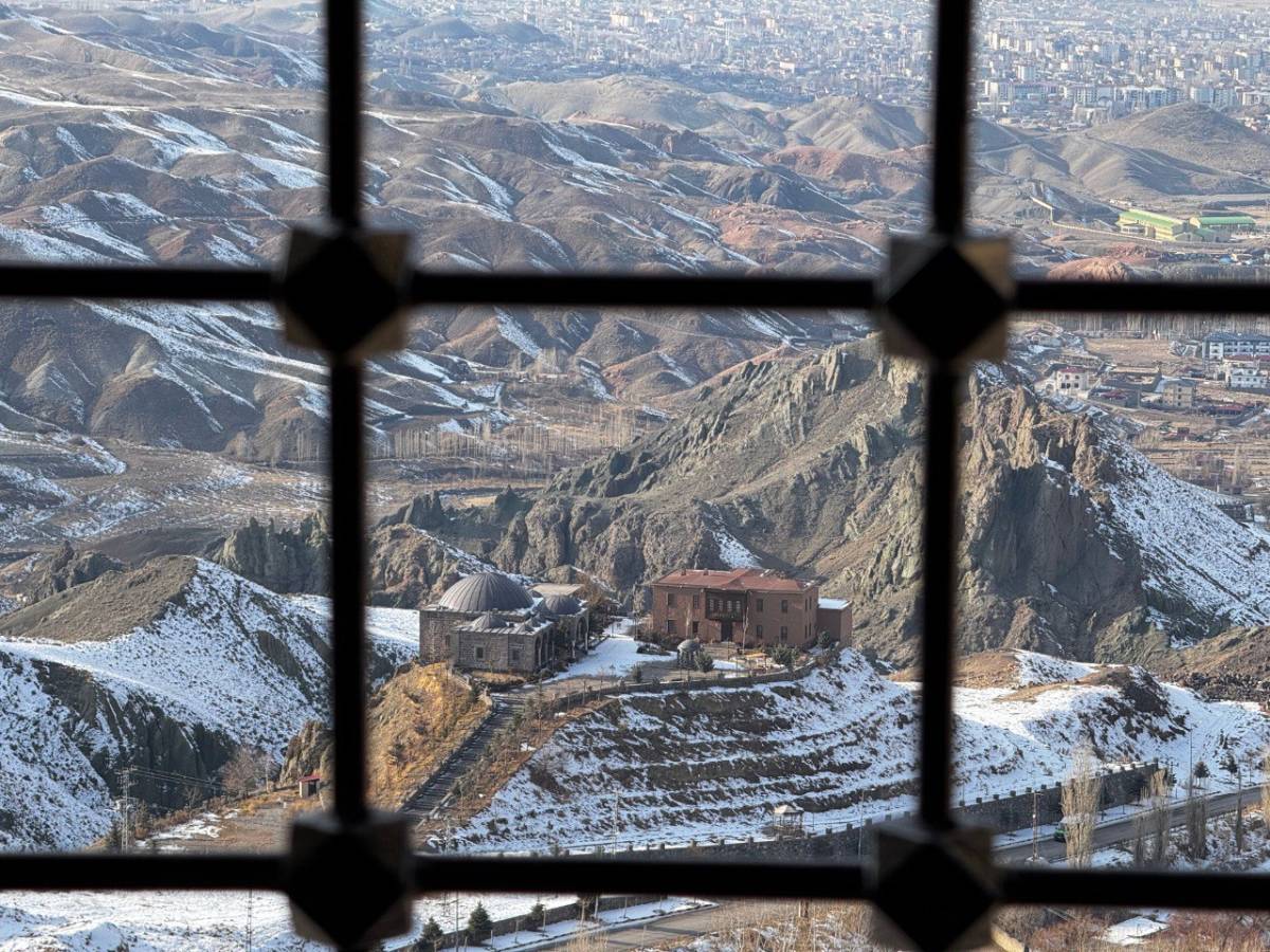 Ağrı’nın tarihi sarayı 2025’te 200 bini aşkın misafirini ağırladı