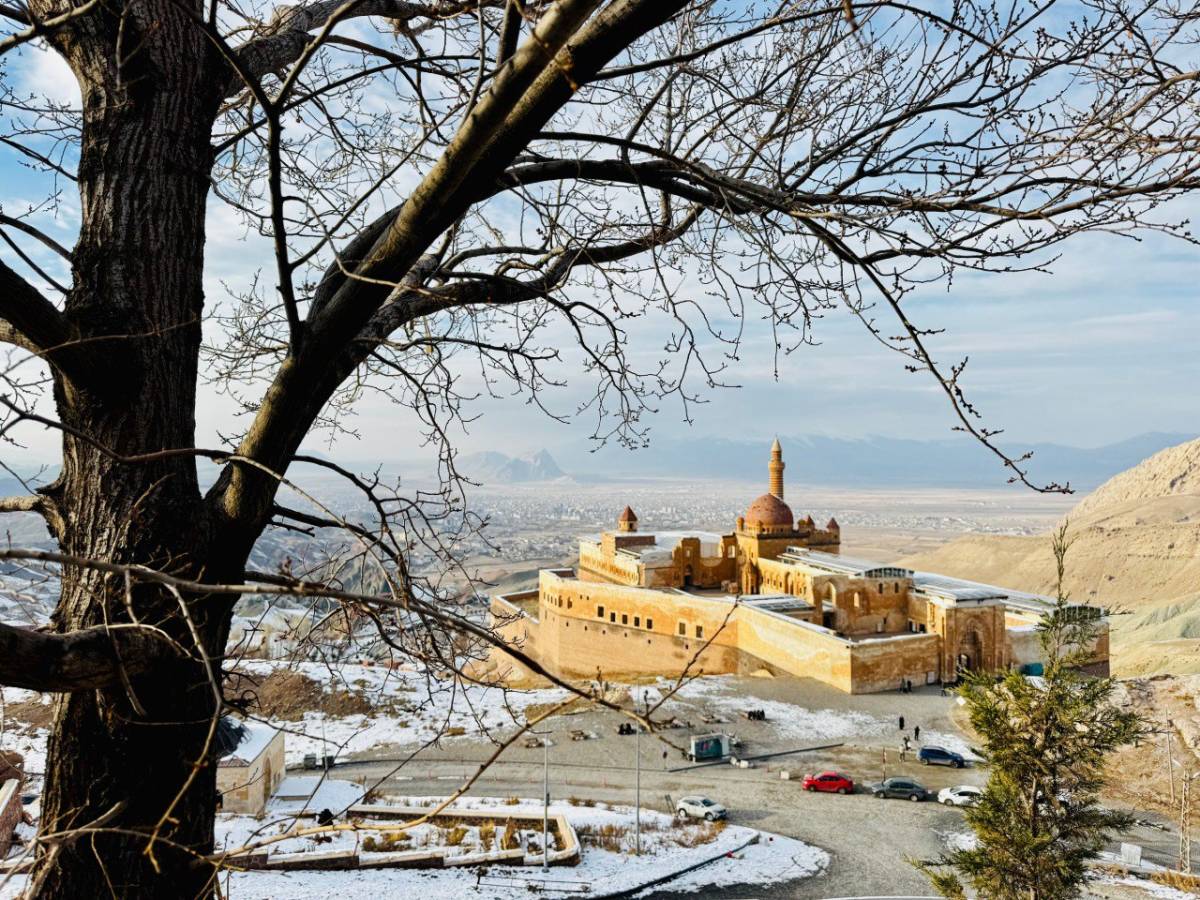 Ağrı’nın tarihi sarayı 2025’te 200 bini aşkın misafirini ağırladı