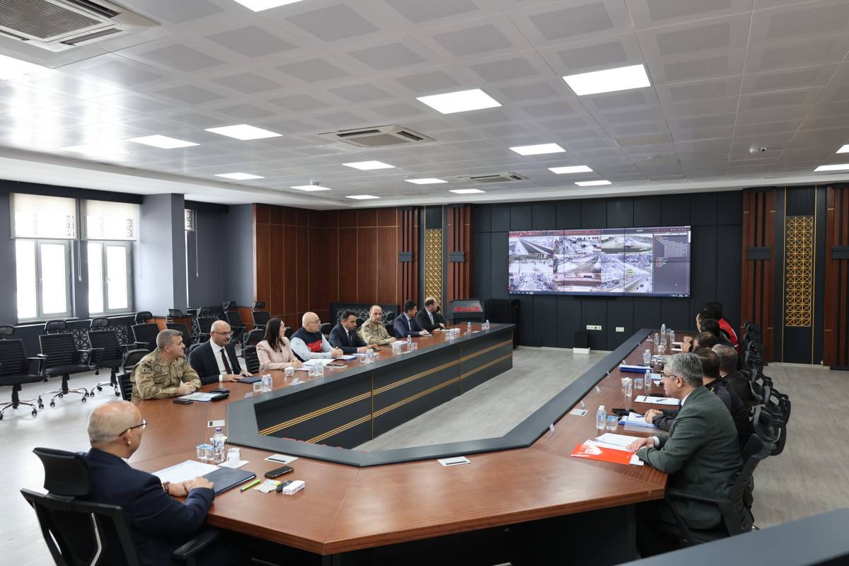 Ağrı’da “Yılbaşı ve Kış Tedbirleri” Masaya Yatırıldı