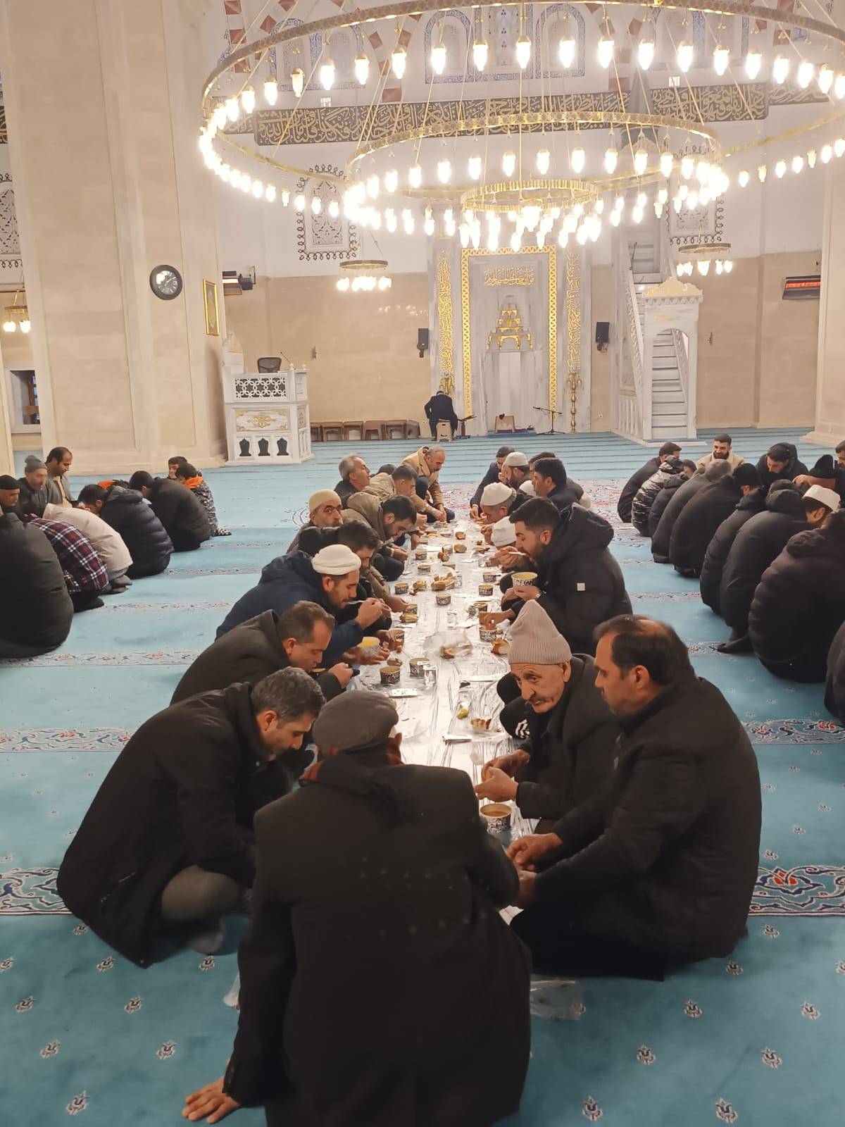 Patnos'ta Cemaat Huzurda Buluş