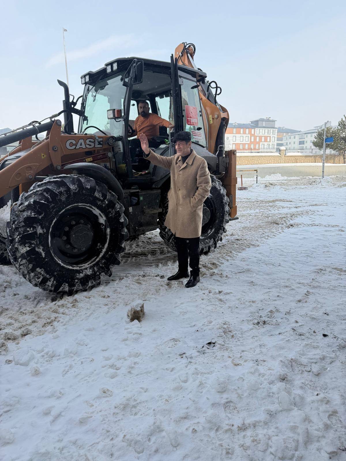 Taşdemir’in Talimatıyla Hastanede 80 Kişilik Temizlik Mesaisi